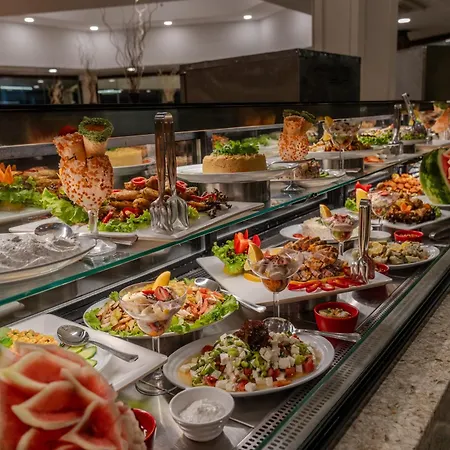 Курортный комплекс Champion Village 5*