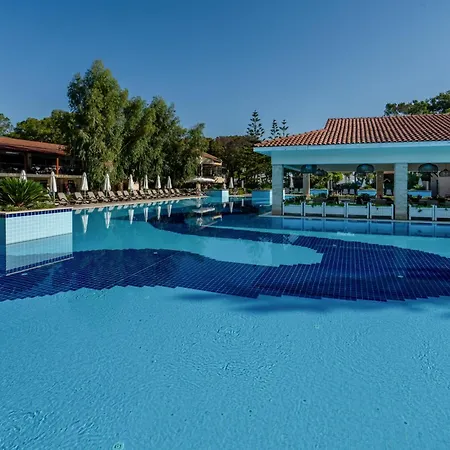Курортный комплекс Champion Village Бельдиби